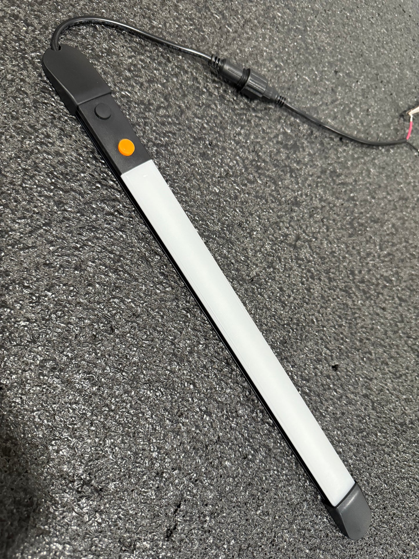 Tri-color Light Bar for Gullwings - Camp Lights