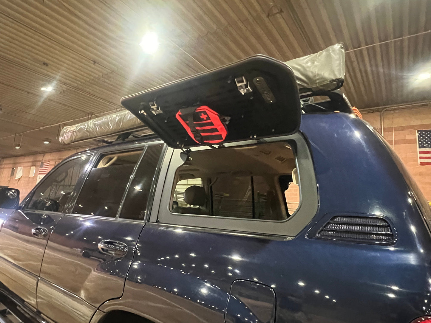 Toyota Land Cruiser 100 Series 1998-2007 GullWing Hatch System with Molle Panels Lexus / LX470