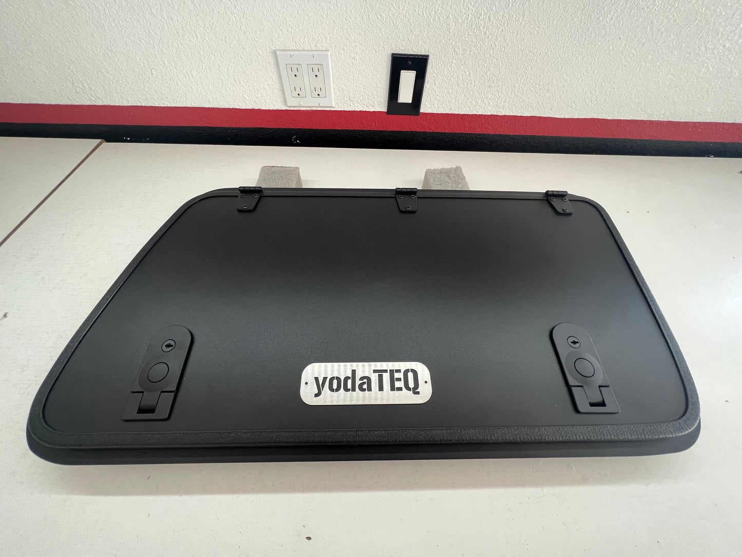 LEFT Gull Wing Hatch System with Molle Panels (ALUMINUM DRIVER SIDE ONLY)